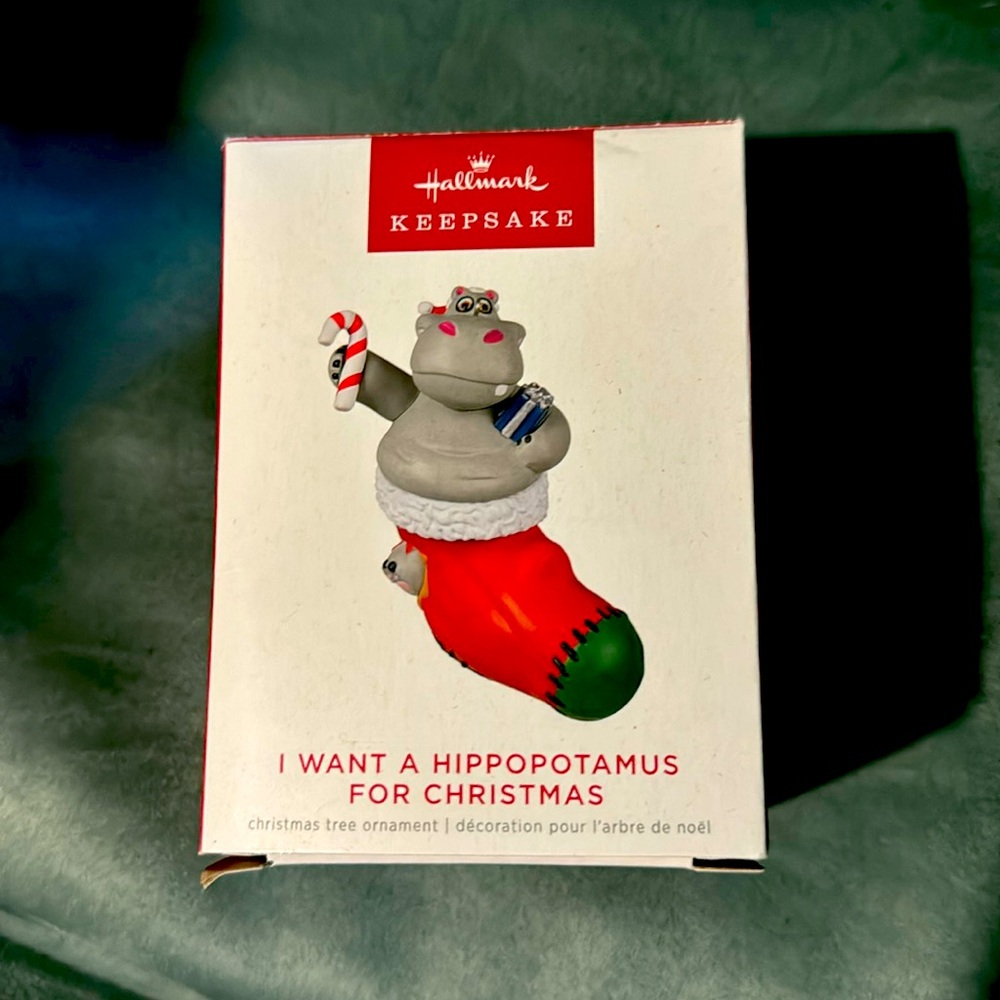 NEW 2022 Hallmark I Want a Hippopotamus for Christmas Ornament
